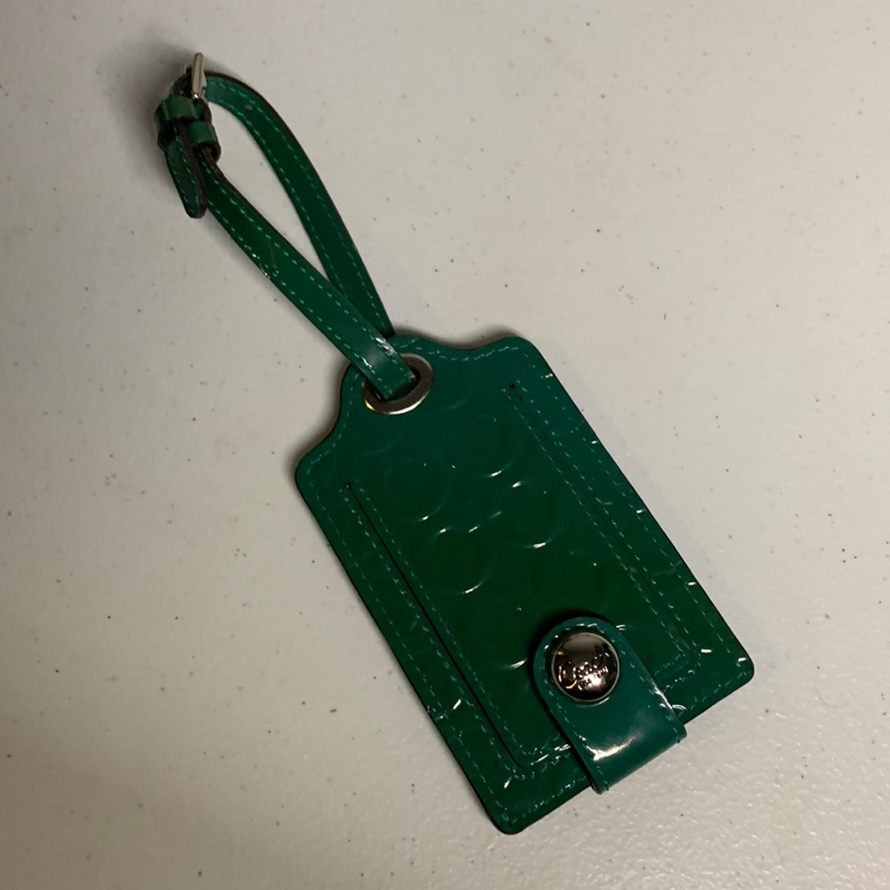 NWOT Coach Green Card Slot